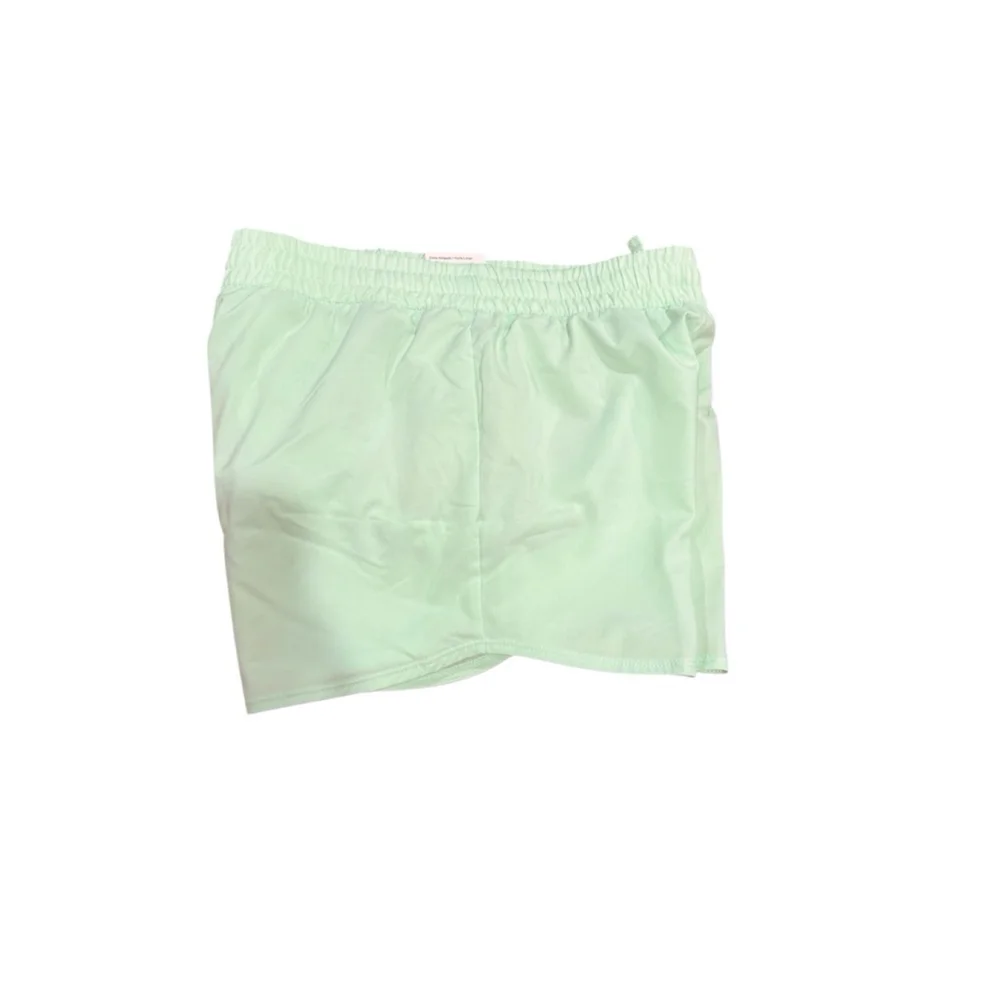 Kids Nike Training Shorts XL Green